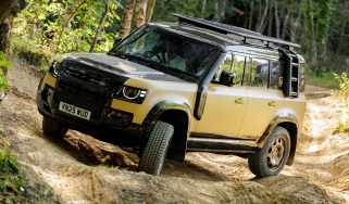 New Land Rover Defender Trophy Edition - front action